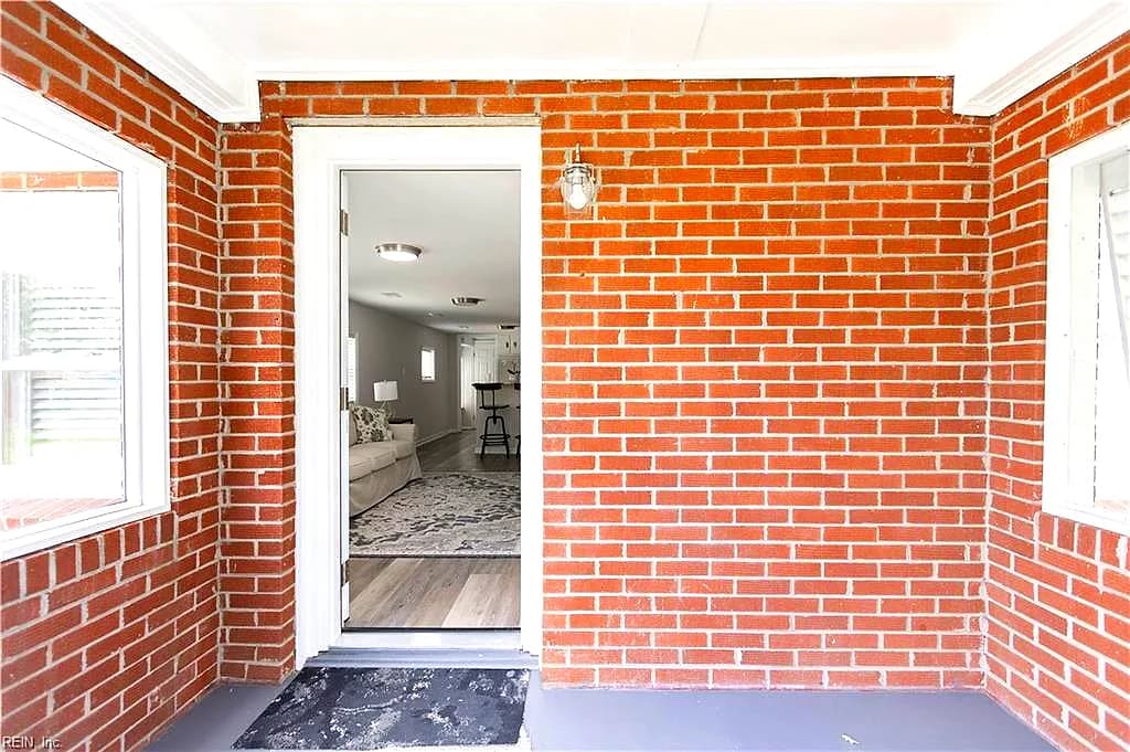 12 Middlesex RD, NEWPORT NEWS VA 23606 - Photo 5