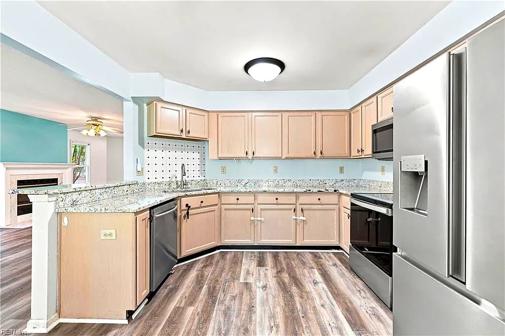 312 Esplanade PL, CHESAPEAKE VA 23320 thumb 11