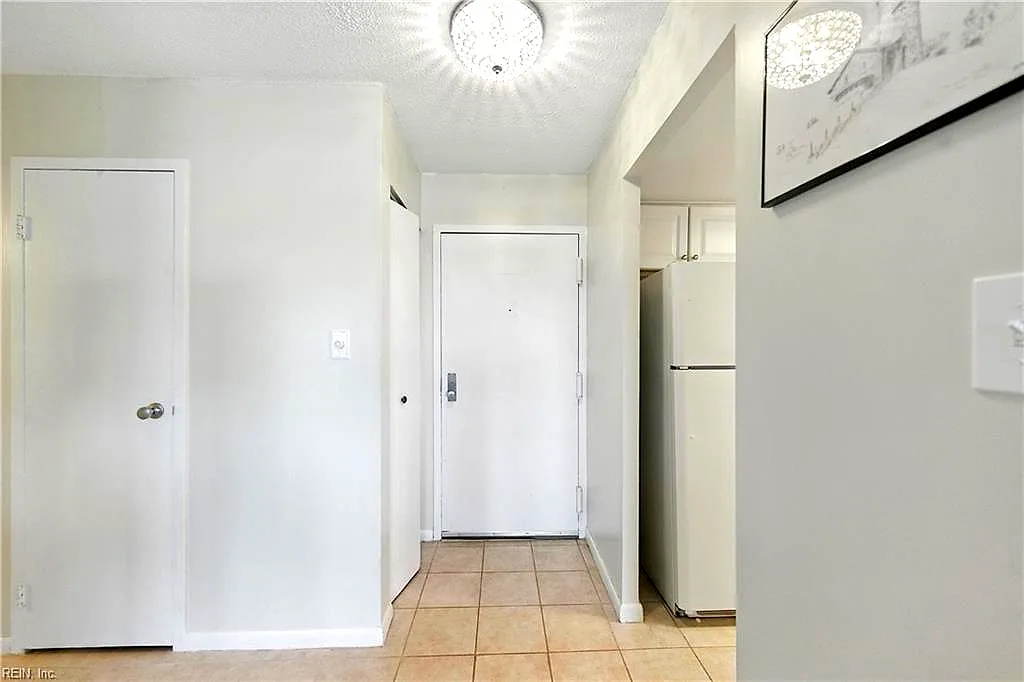 500 Pacific AVE #202, VIRGINIA BEACH VA 23451 - Photo 3