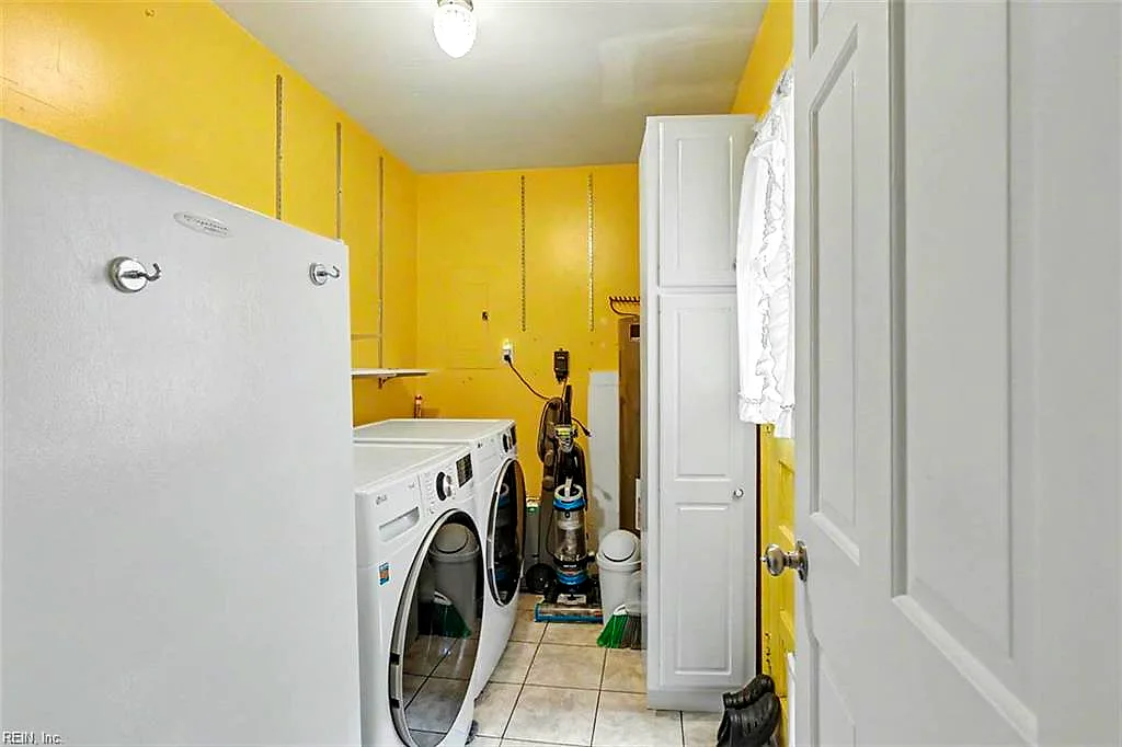 231 Bailiff CT, NEWPORT NEWS VA 23608 thumb 9
