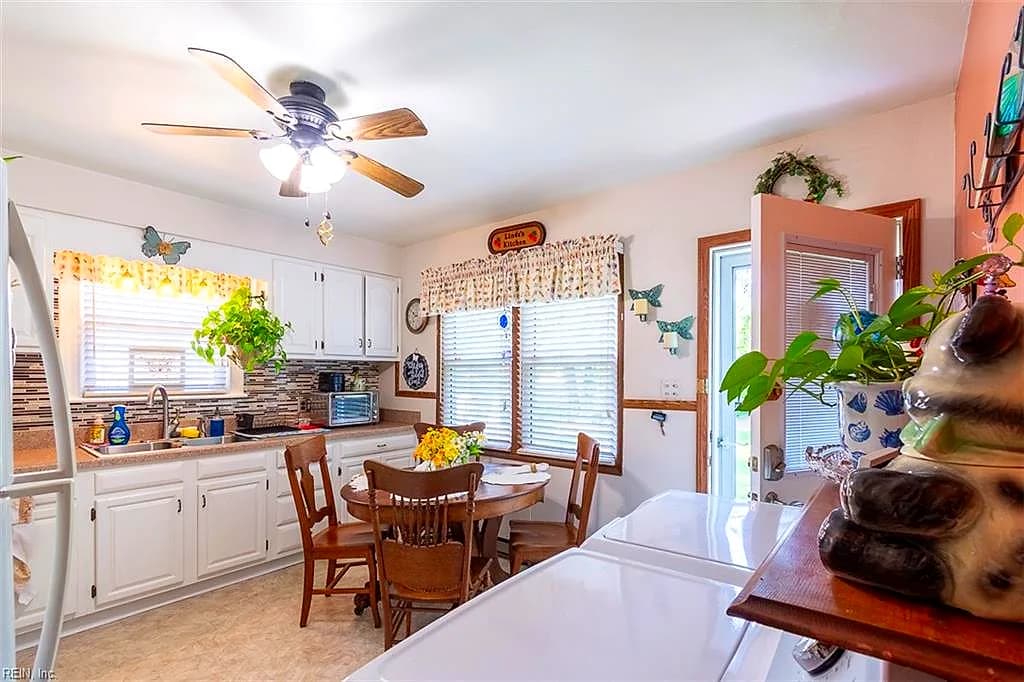 2312 Ferndale RD, CHESAPEAKE VA 23323 thumb 8