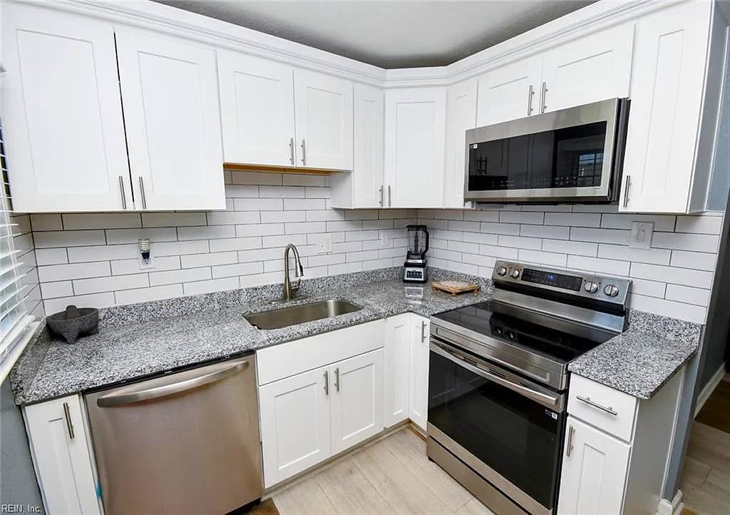3493 Bertha ST, NORFOLK VA 23513 thumb 8