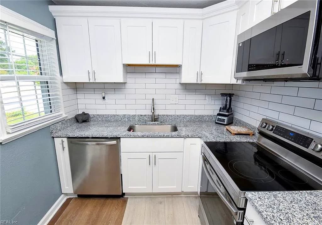 3493 Bertha ST, NORFOLK VA 23513 thumb 9