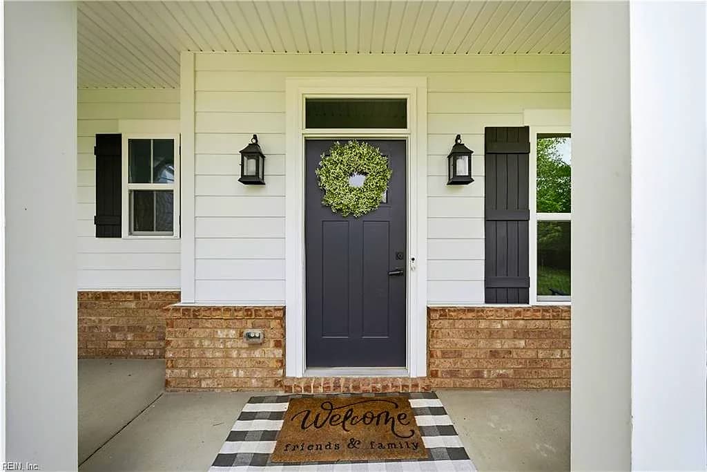 1741 Watershed CT, CHESAPEAKE VA 23323 - Photo 5