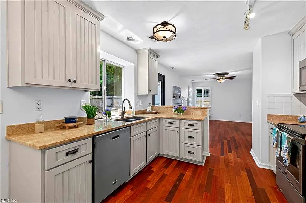 2421 Rockwater CIR, VIRGINIA BEACH VA 23456 thumb 10