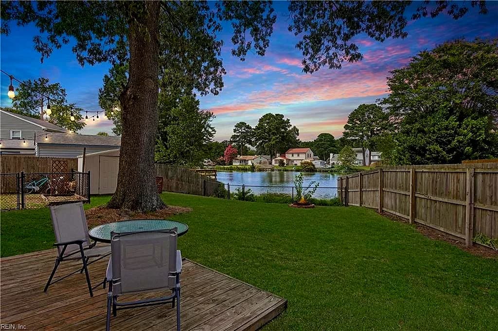160 Fairmont DR, HAMPTON VA 23666 - Photo 3
