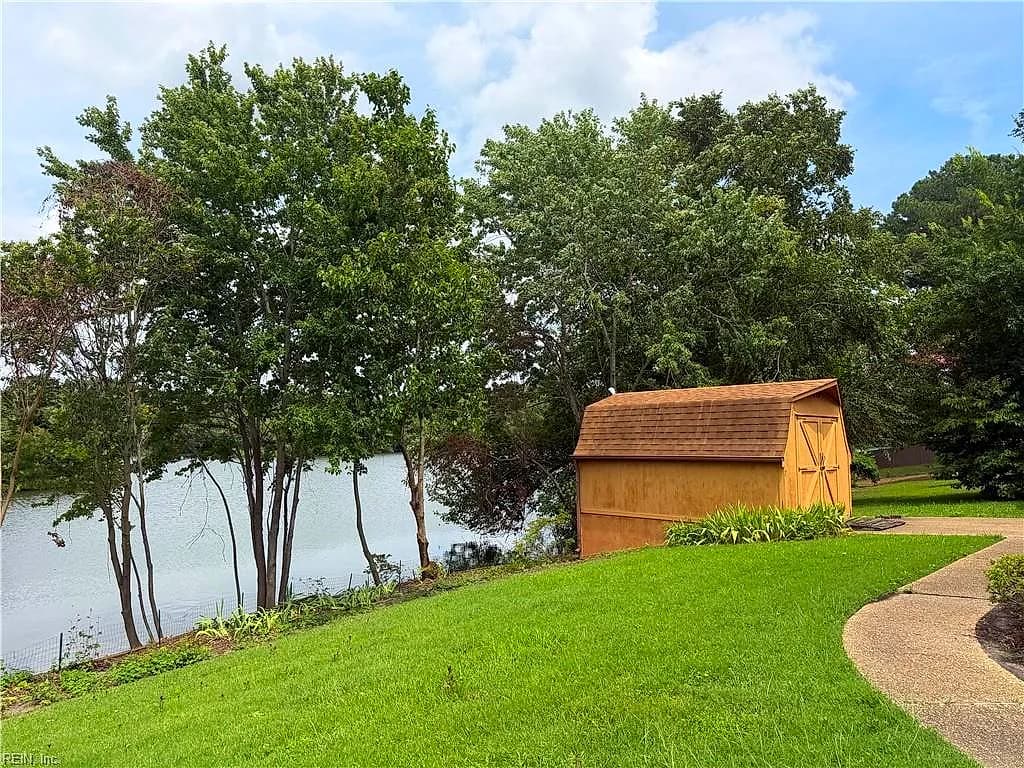 1548 Waterside DR N, CHESAPEAKE VA 23320 thumb 6