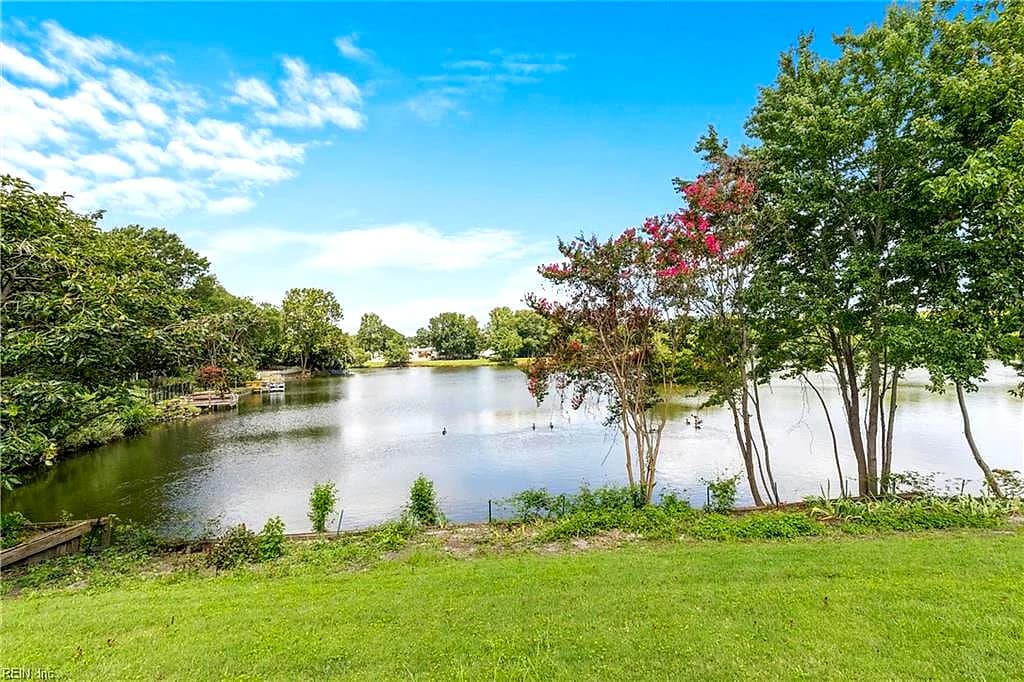 1548 Waterside DR N, CHESAPEAKE VA 23320 thumb 7