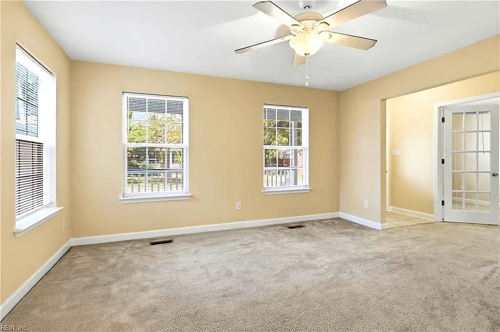 3216 Vimy Ridge AVE, NORFOLK VA 23509 - Photo 5