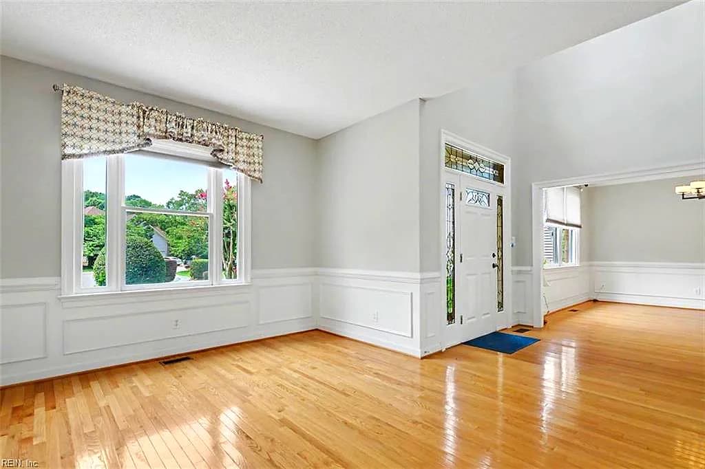 111 Leyland CT, YORKTOWN VA 23693 thumb 8
