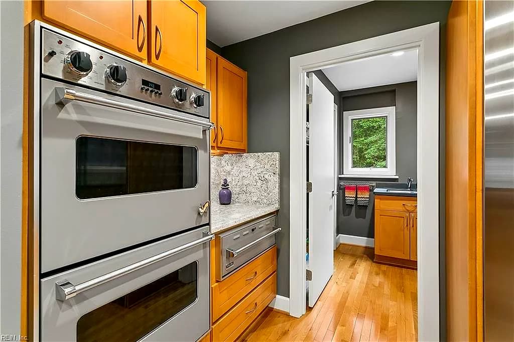 109 Colberts TRCE, YORKTOWN VA 23692 thumb 9