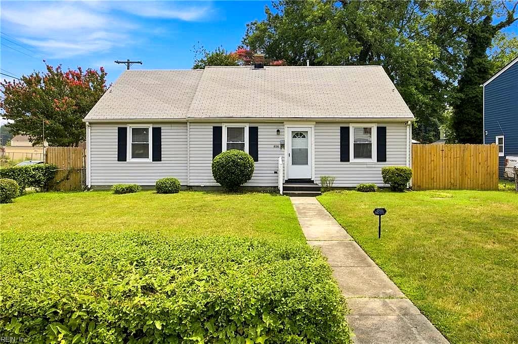 838 20th ST, NEWPORT NEWS VA 23607 - Photo 2