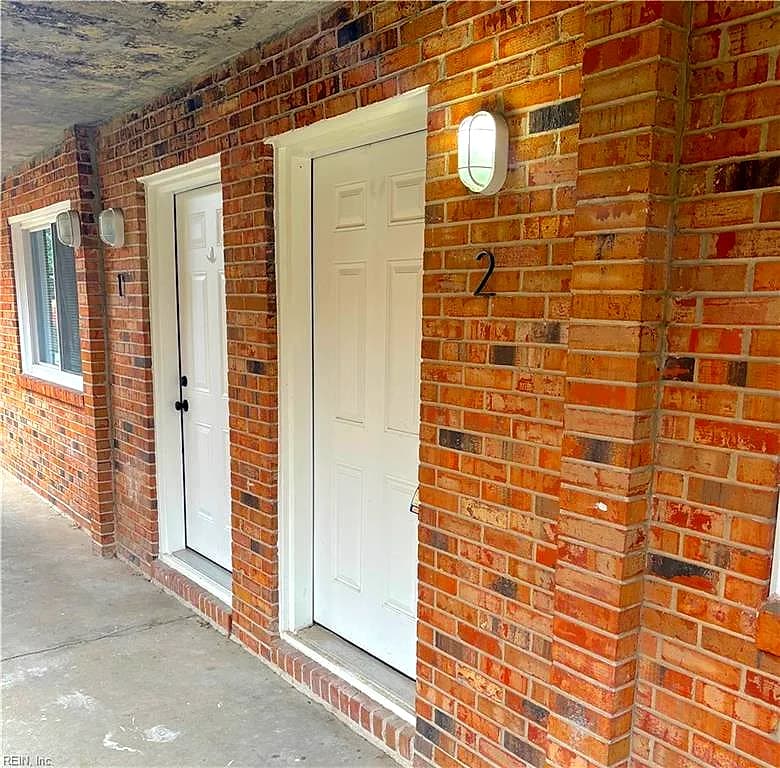 852 W Little Bay AVE #1, NORFOLK VA 23503 - Main photo