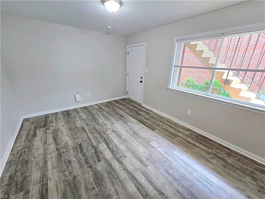 852 W Little Bay AVE #1, NORFOLK VA 23503 thumb 6