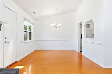 2096 Weybridge DR, VIRGINIA BEACH VA 23454 thumb 12