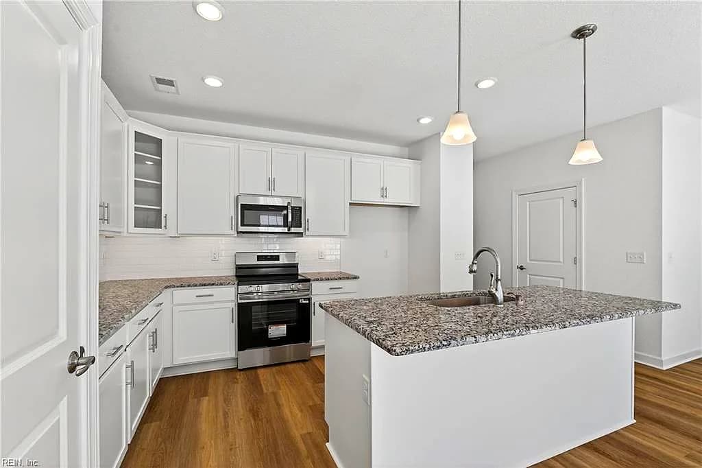 2013 Guava LN, CHESAPEAKE VA 23321 thumb 9