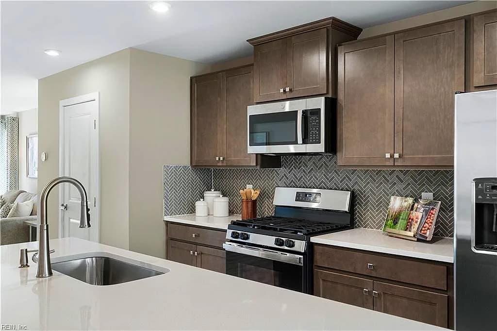 3007 Trinkle RD, TOANO VA 23168 thumb 10
