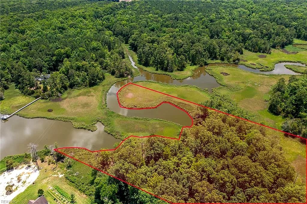 40-76 Featherbed LN, GLOUCESTER VA 23061 - Photo 4