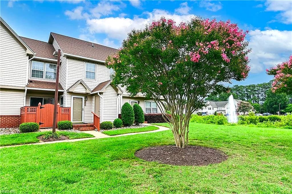 3827 Rivanna River RCH, PORTSMOUTH VA 23703 - Photo 3