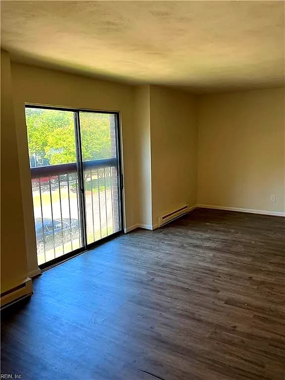 618 W Olney RD #4, NORFOLK VA 23505 - Photo 4