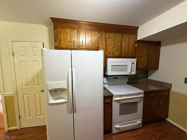 132 Kenilworth DR, NEWPORT NEWS VA 23606 - Photo 4