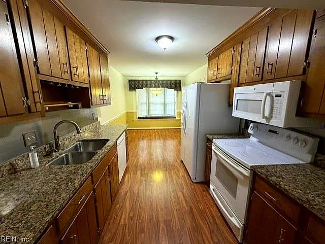 132 Kenilworth DR, NEWPORT NEWS VA 23606 - Photo 5