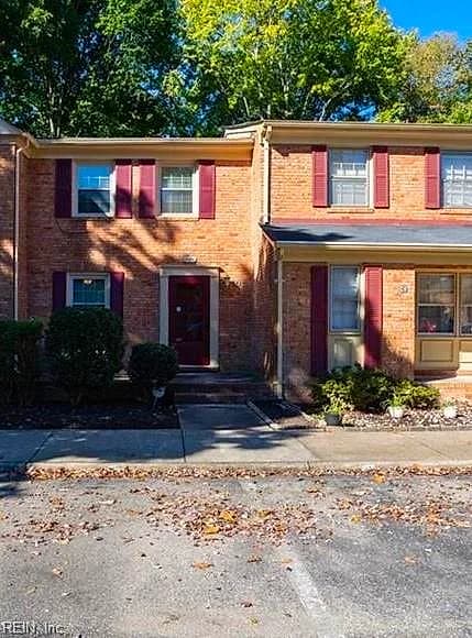 411 Hustings LN #B, NEWPORT NEWS VA 23608 - Main photo