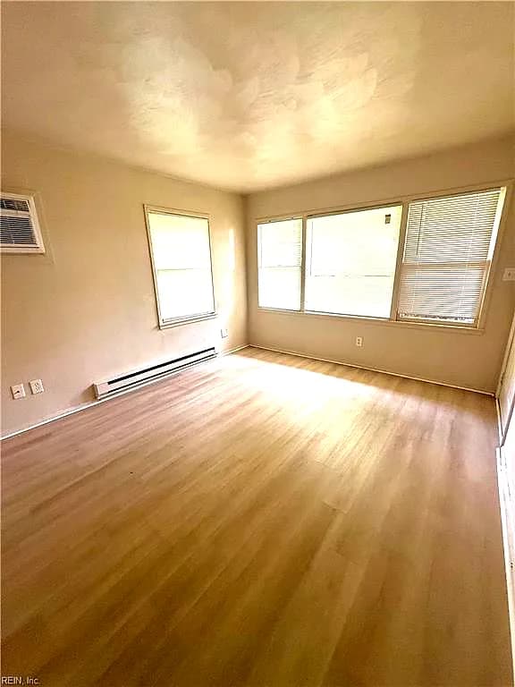 3219 Brest AVE #B, NORFOLK VA 23509 - Photo 3