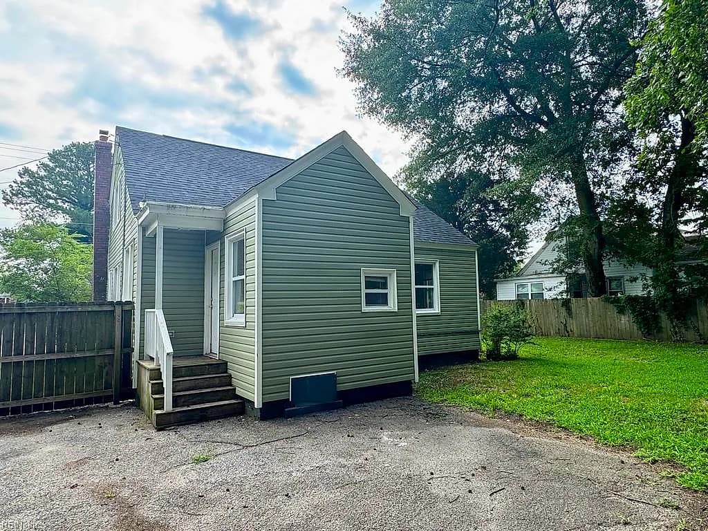 2122 Parker AVE, PORTSMOUTH VA 23704 - Photo 3
