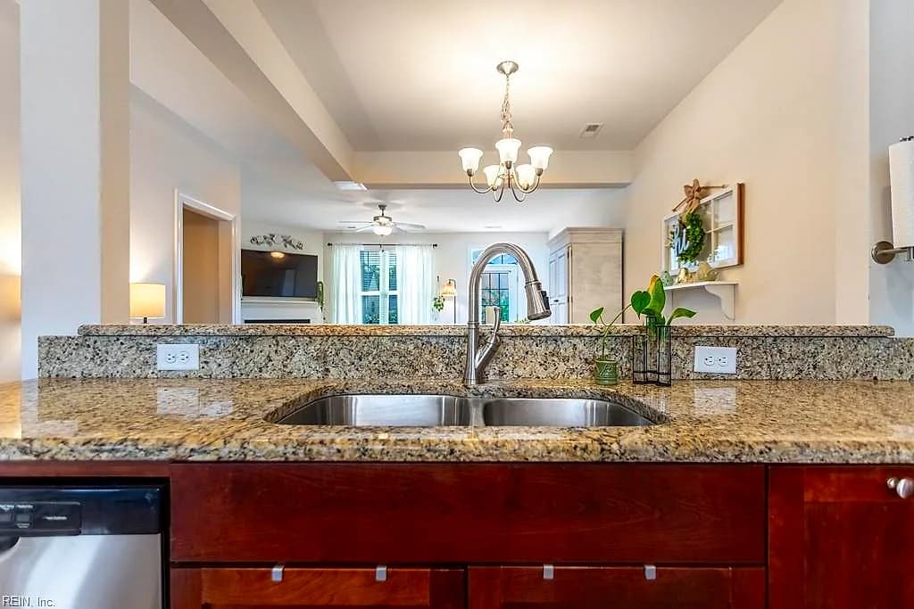 509 Fleming WAY, YORKTOWN VA 23692 thumb 11