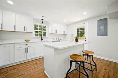 105 Wythe Crescent DR, HAMPTON VA 23661 thumb 11