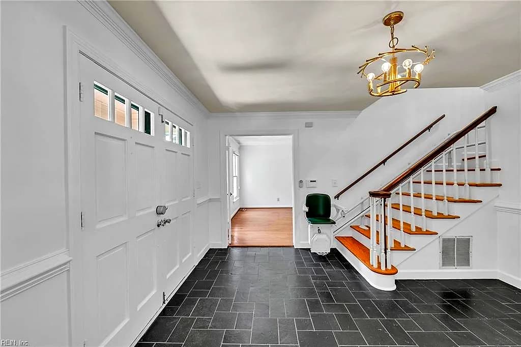1224 Lawrence Grey DR, VIRGINIA BEACH VA 23455 thumb 7
