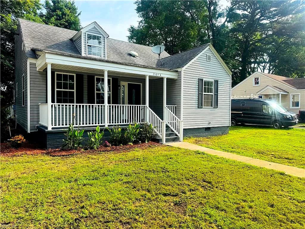 2604 Elkhart ST, CHESAPEAKE VA 23323 - Photo 3