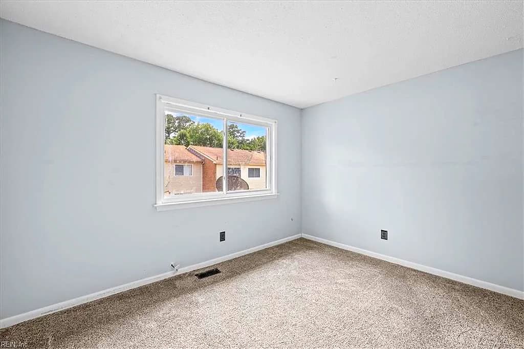 5021 Clairmont CT, VIRGINIA BEACH VA 23462 thumb 11
