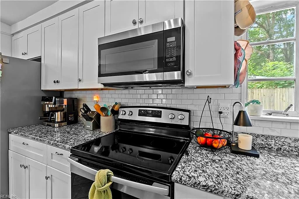 1202 Santeetlah AVE, CHESAPEAKE VA 23325 thumb 11