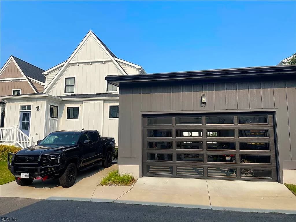9529 Marina DR, NORFOLK VA 23518 - Photo 5