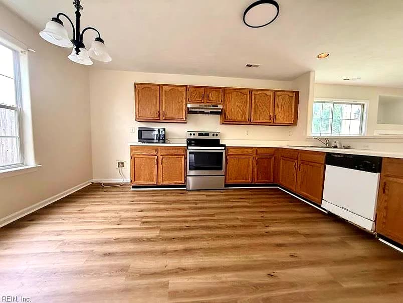 313 Pebble Creek DR, SUFFOLK VA 23435 - Photo 5