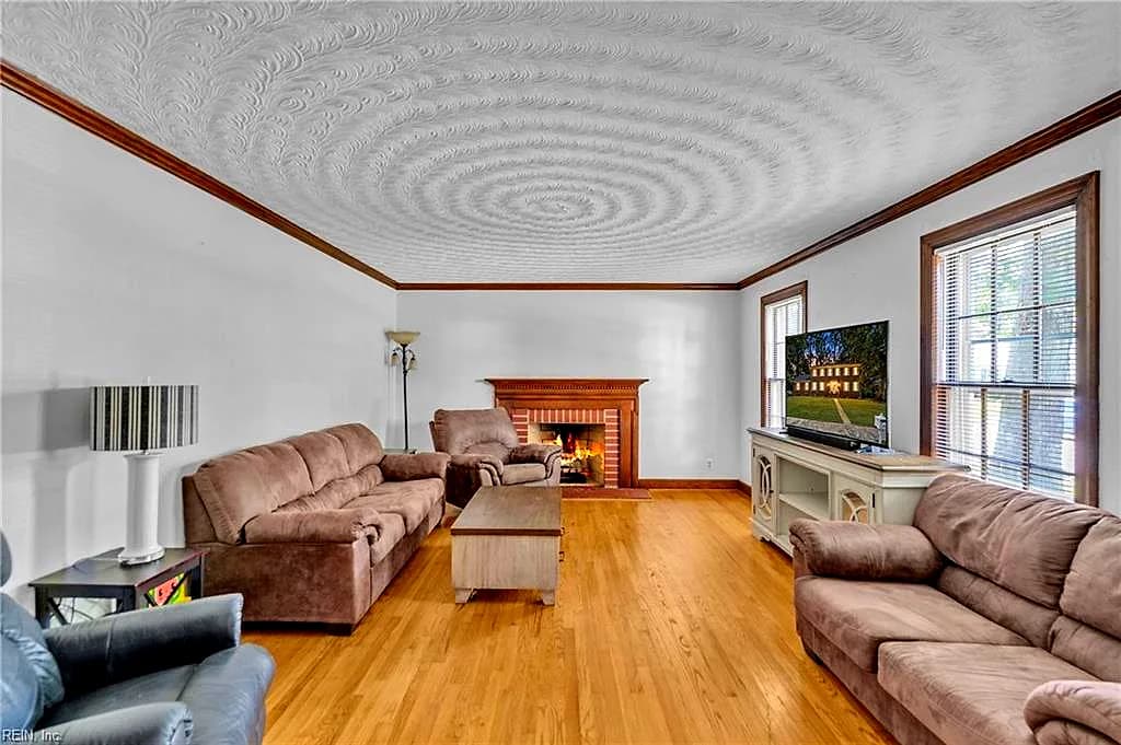 2949 Prince Of Wales DR, CHESAPEAKE VA 23321 thumb 9