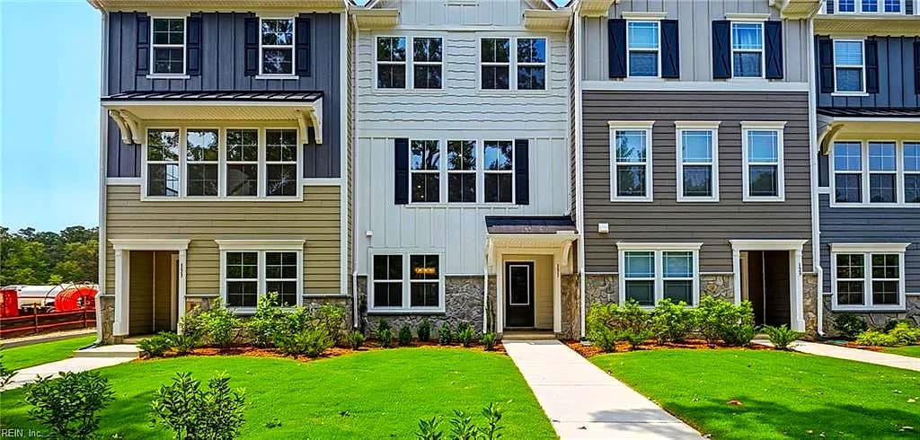 131 Bracewell LN, YORKTOWN VA 23692 - Photo 4