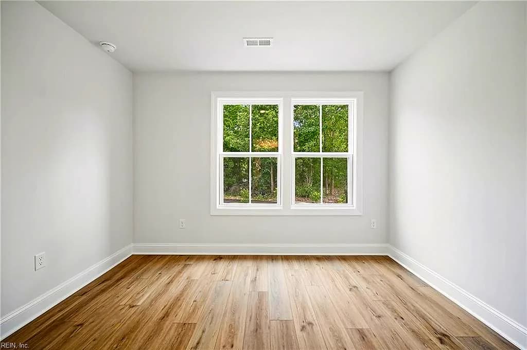 131 Bracewell LN, YORKTOWN VA 23692 thumb 10