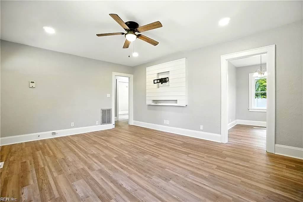407 W Little Creek RD, NORFOLK VA 23505 thumb 8