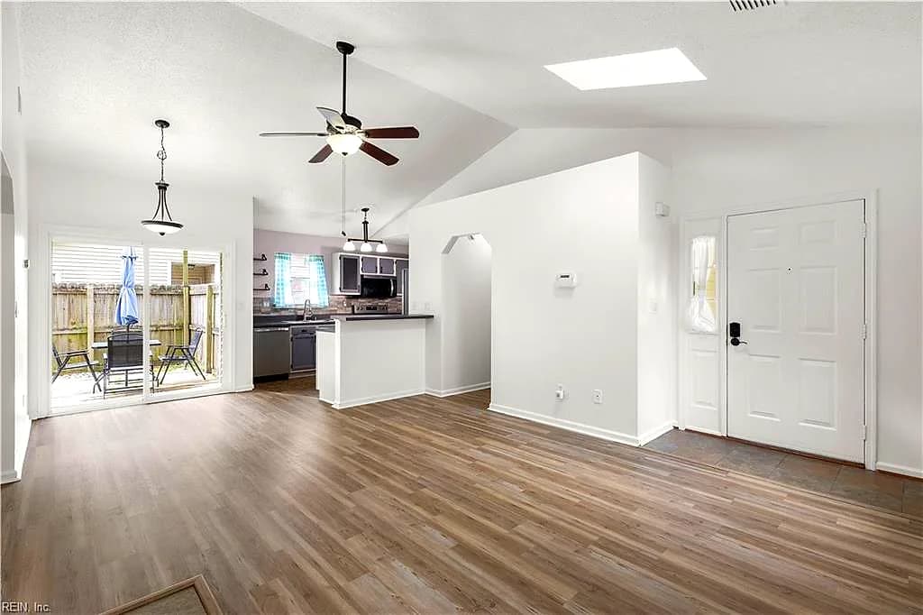 1952 Gravenhurst DR, VIRGINIA BEACH VA 23464 thumb 7
