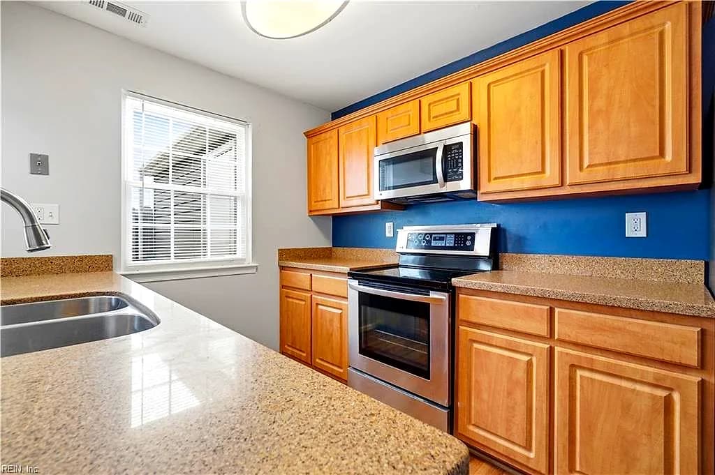 772 Ridge CIR, CHESAPEAKE VA 23320 thumb 10
