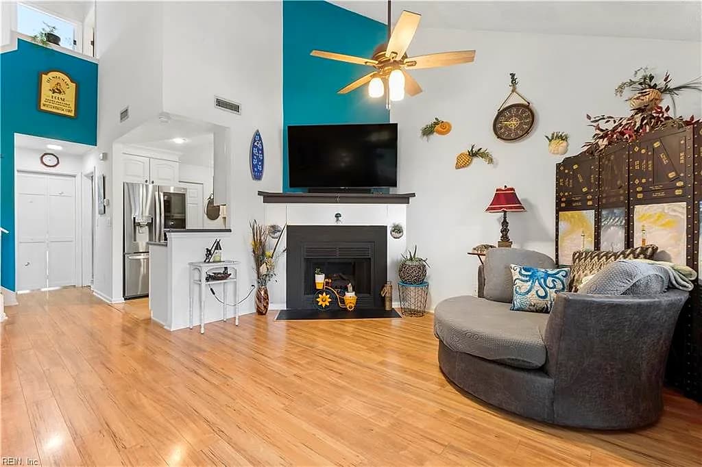 833 Little Bay AVE #F, NORFOLK VA 23503 - Photo 4