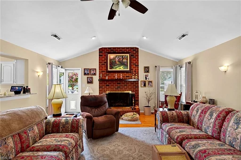 746 Yorkshire TRL, CHESAPEAKE VA 23322 thumb 8