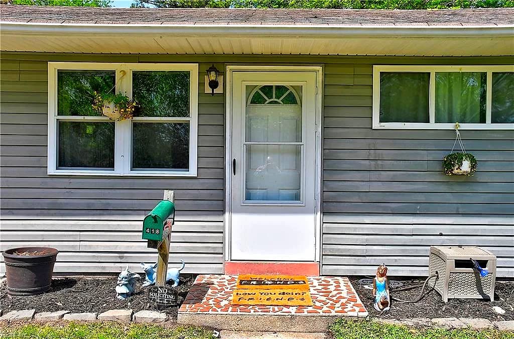 418 Gloucester AVE, PORTSMOUTH VA 23702 - Photo 5