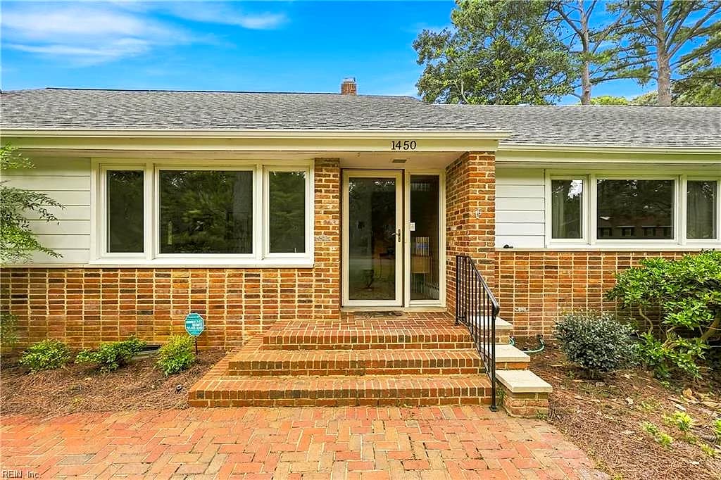 1450 Waylon AVE, NORFOLK VA 23509 thumb 9