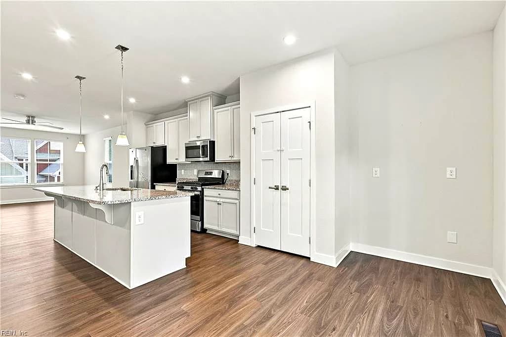 1732 Defiance DR, CHESAPEAKE VA 23323 thumb 11