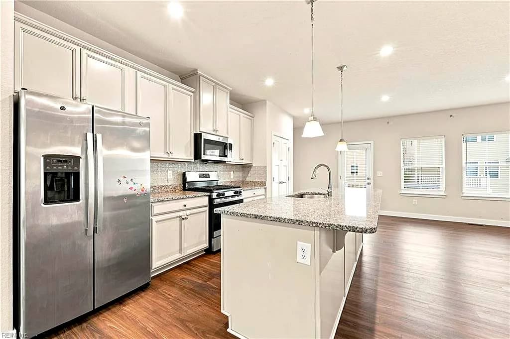 1732 Defiance DR, CHESAPEAKE VA 23323 thumb 8