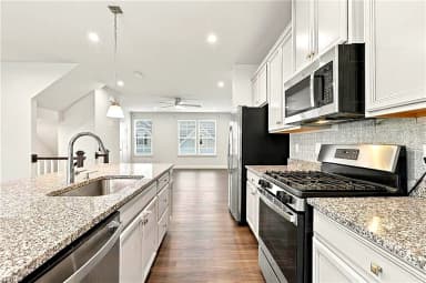 1732 Defiance DR, CHESAPEAKE VA 23323 thumb 10